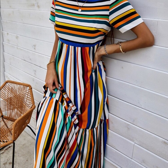 🎉NWT Stripped Rainbow 🌈 Maxi Dress, Sundress, Long, Boho Dress, Chic Dress - Picture 4 of 4